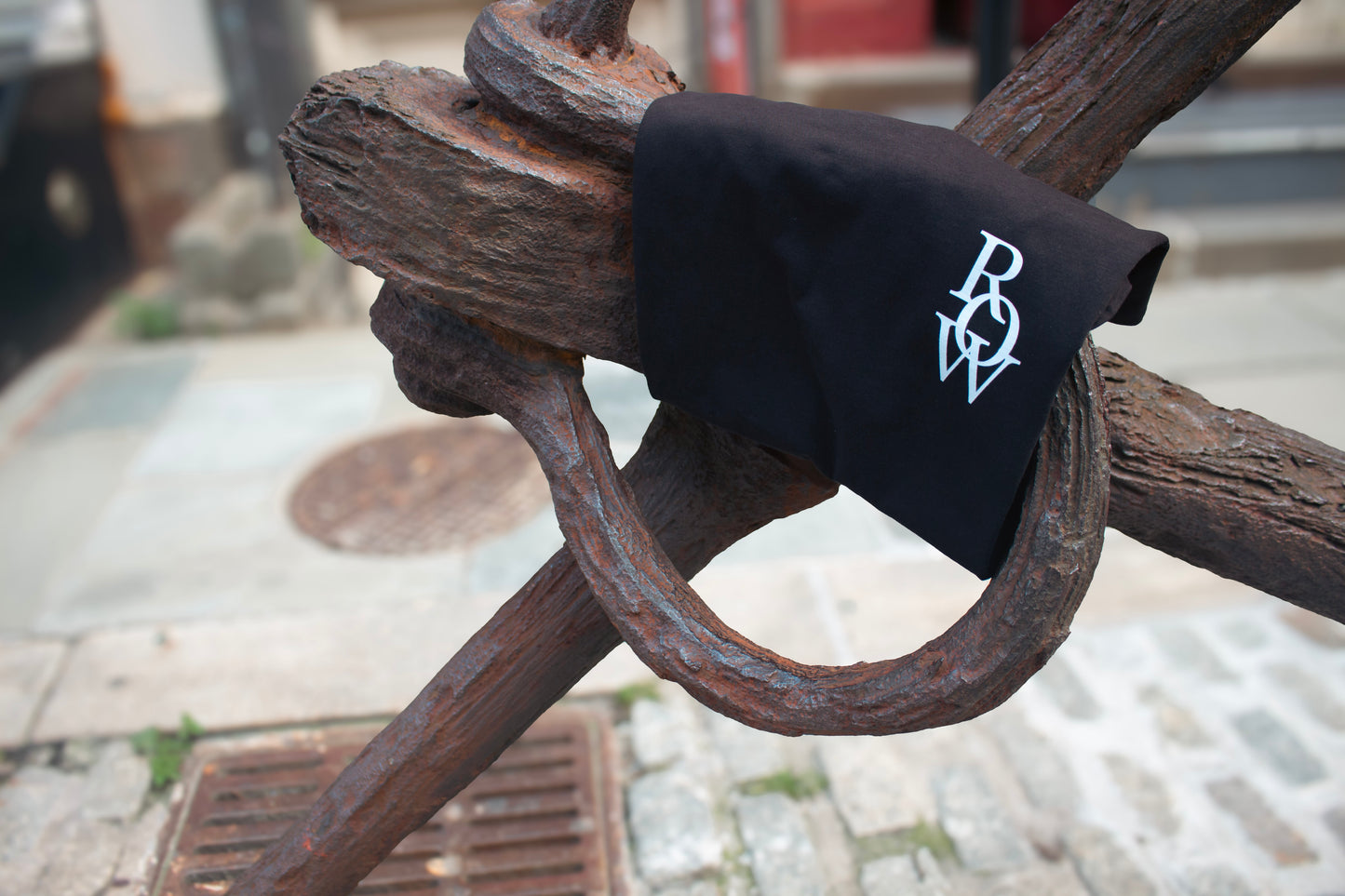Black Defined Tee
